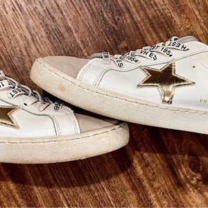 Vintage Havana White Sneakers with Gold Star
